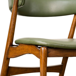 Benny Curved Side Chair
