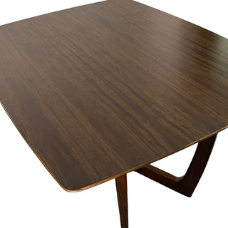Griffin Dining Table