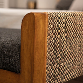 Leandro Bench