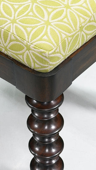 Lustre Ottoman