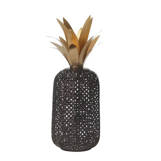 Metal Pineapple Decor with Cutouts, 17"