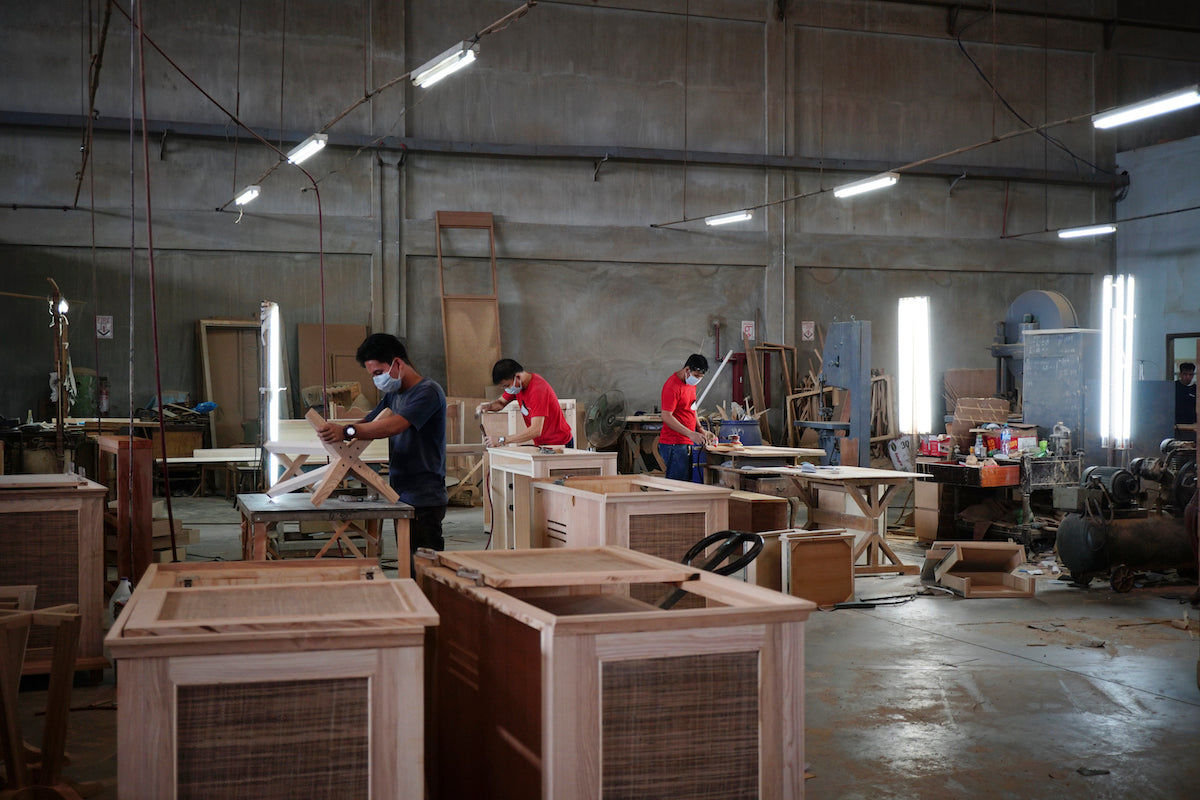 Makers at work in the Mejore workshop