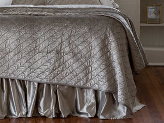 Lili Alessandra | Chloe Queen Coverlet Fawn 96 X 98