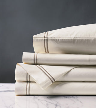 de Medici | Enzo Ivory/ Sable Sheet-Queen